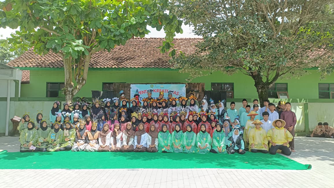 Puncak Pentas Kreativitas Tutup Kegiatan Kokurikuler MTs Negeri 6 Kulon Progo