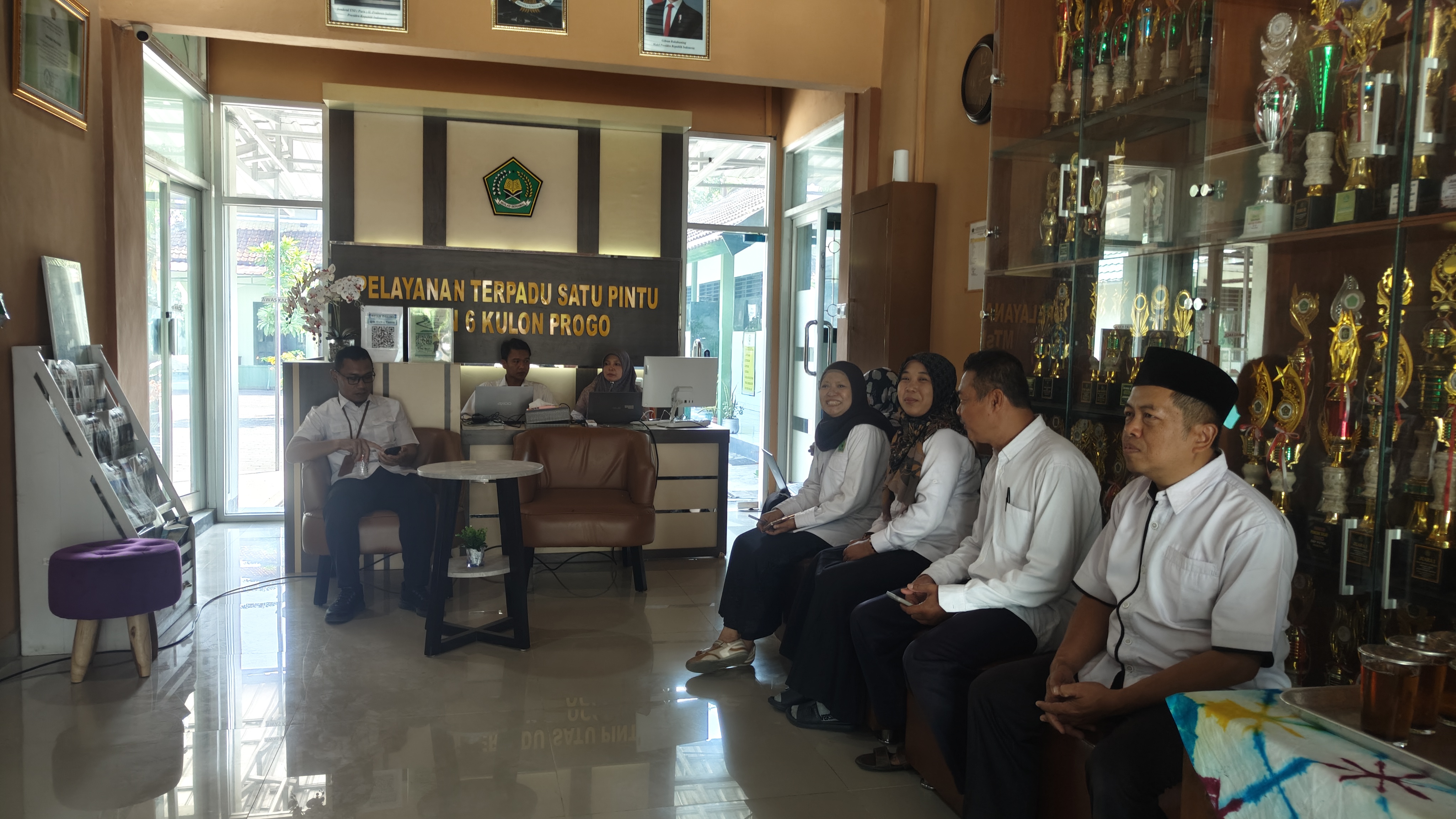 MTsN 6 Kulon Progo Terima Tim Monev Capaian Kinerja Kemenag Kulon Progo