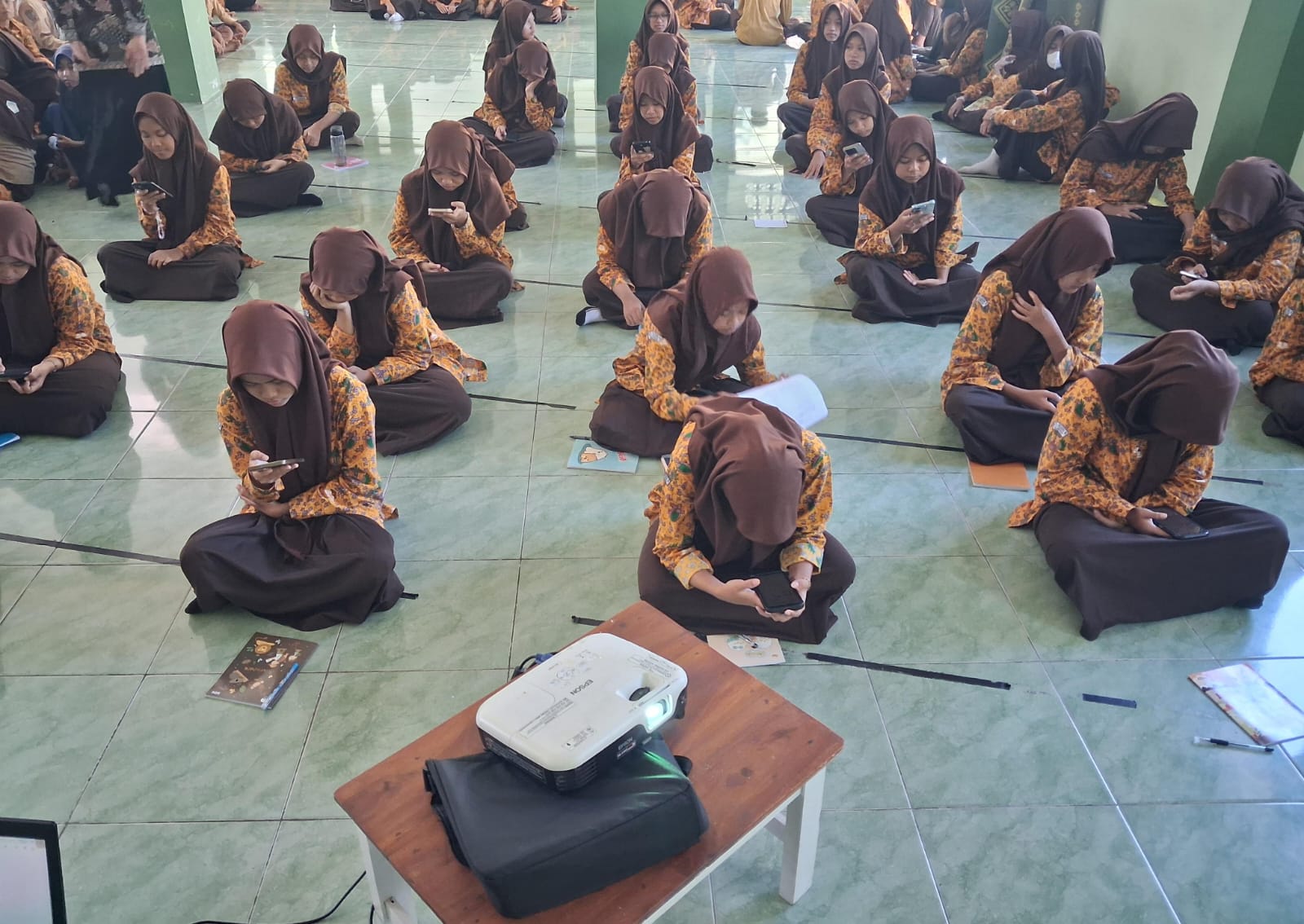 MTsN 6 Kulon Progo Gelar Seleksi Ekstrakurikuler KIR, Siapkan Generasi Madrasah Berprestasi di Bidang Riset